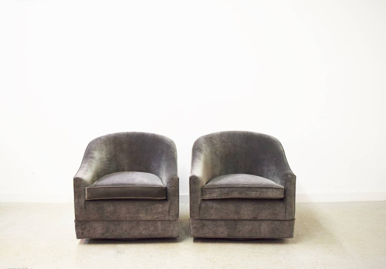American Pair of Harvey Probber Swivel Lounge Chairs