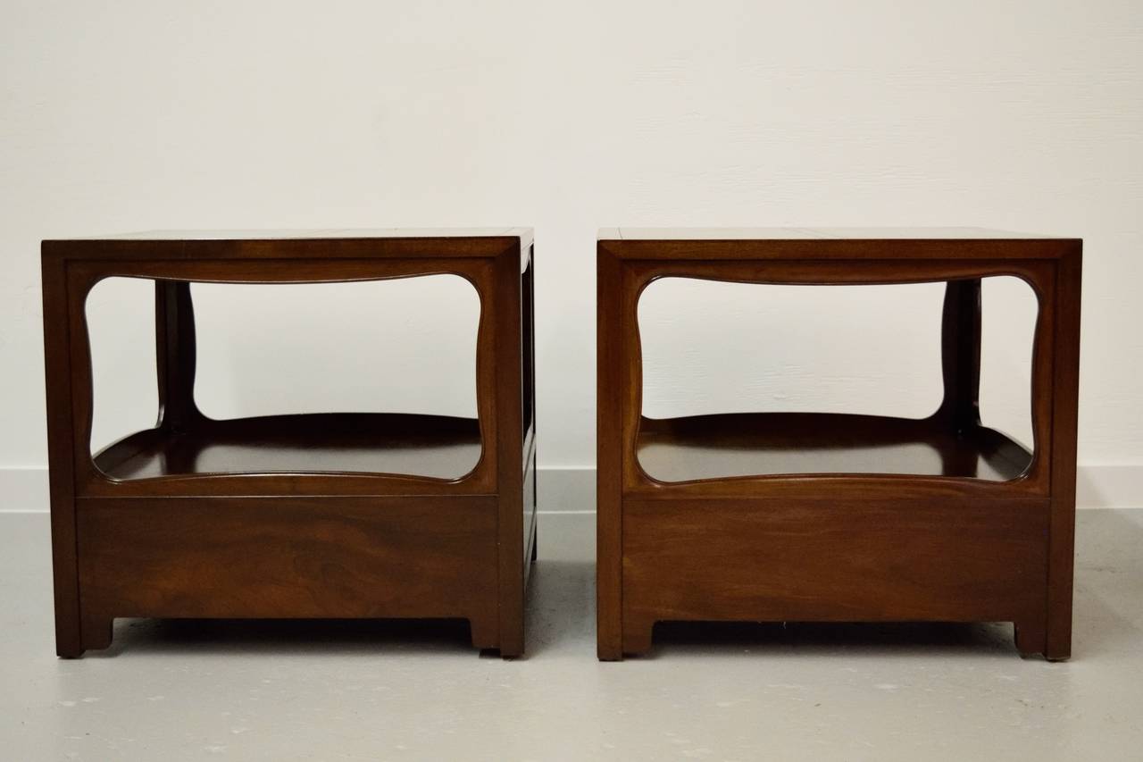 Pair of Baker End Tables or Nightstands 4