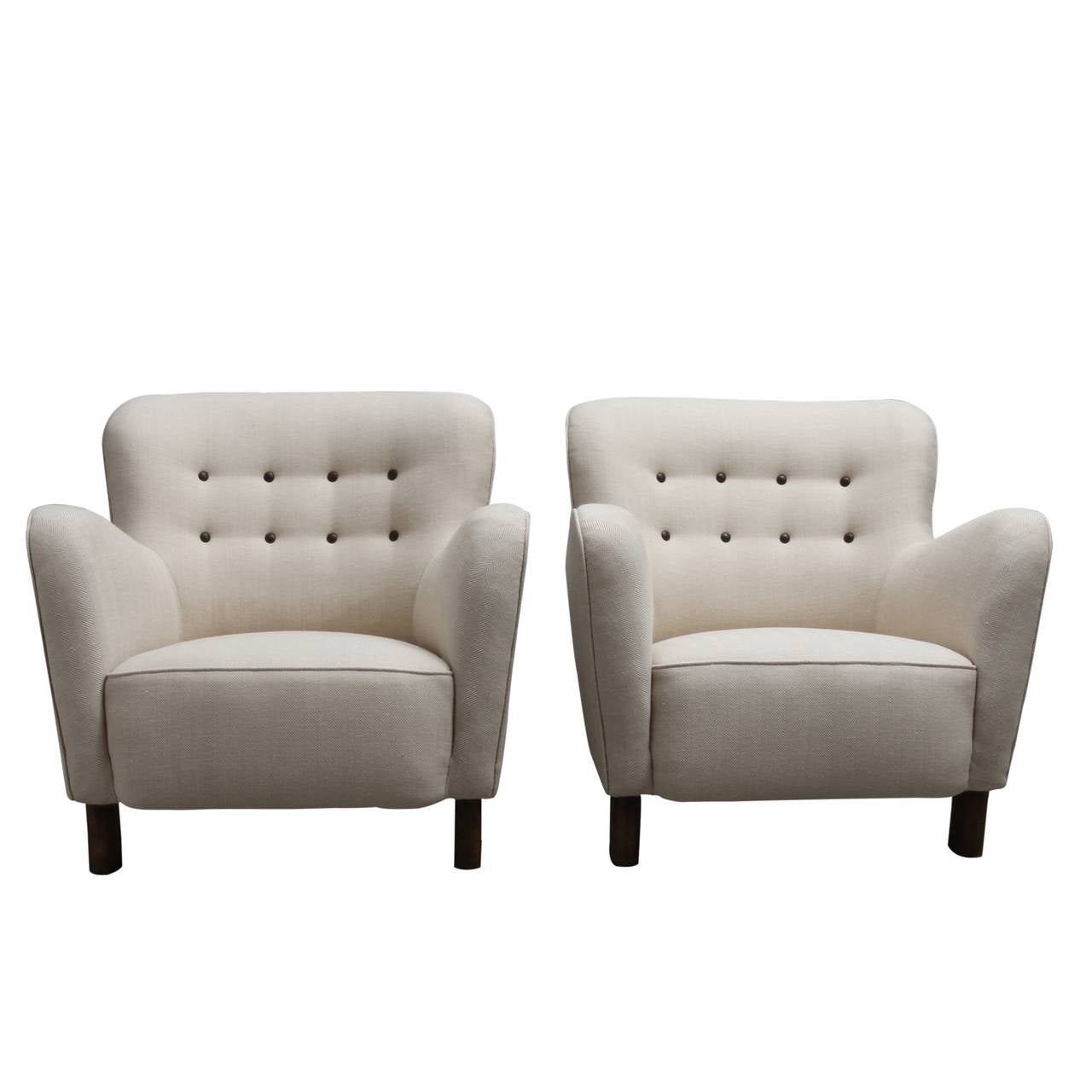 Scandinavian Modern Pair of Fritz Hansen Easy Chairs, Model 1669 For Sale