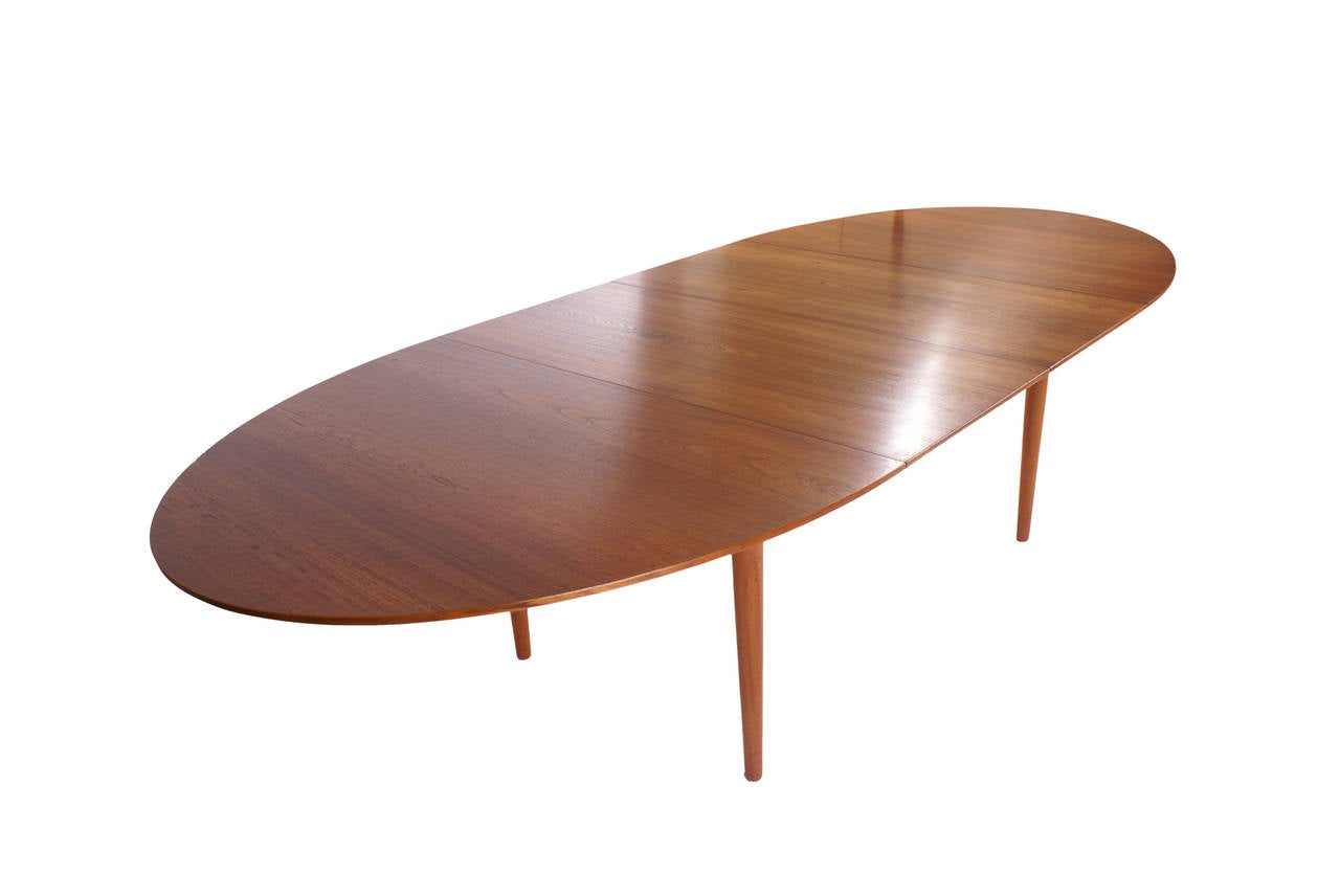 Danish Finn Juhl 'Judas' Extendable Dining Table for Niels Vodder