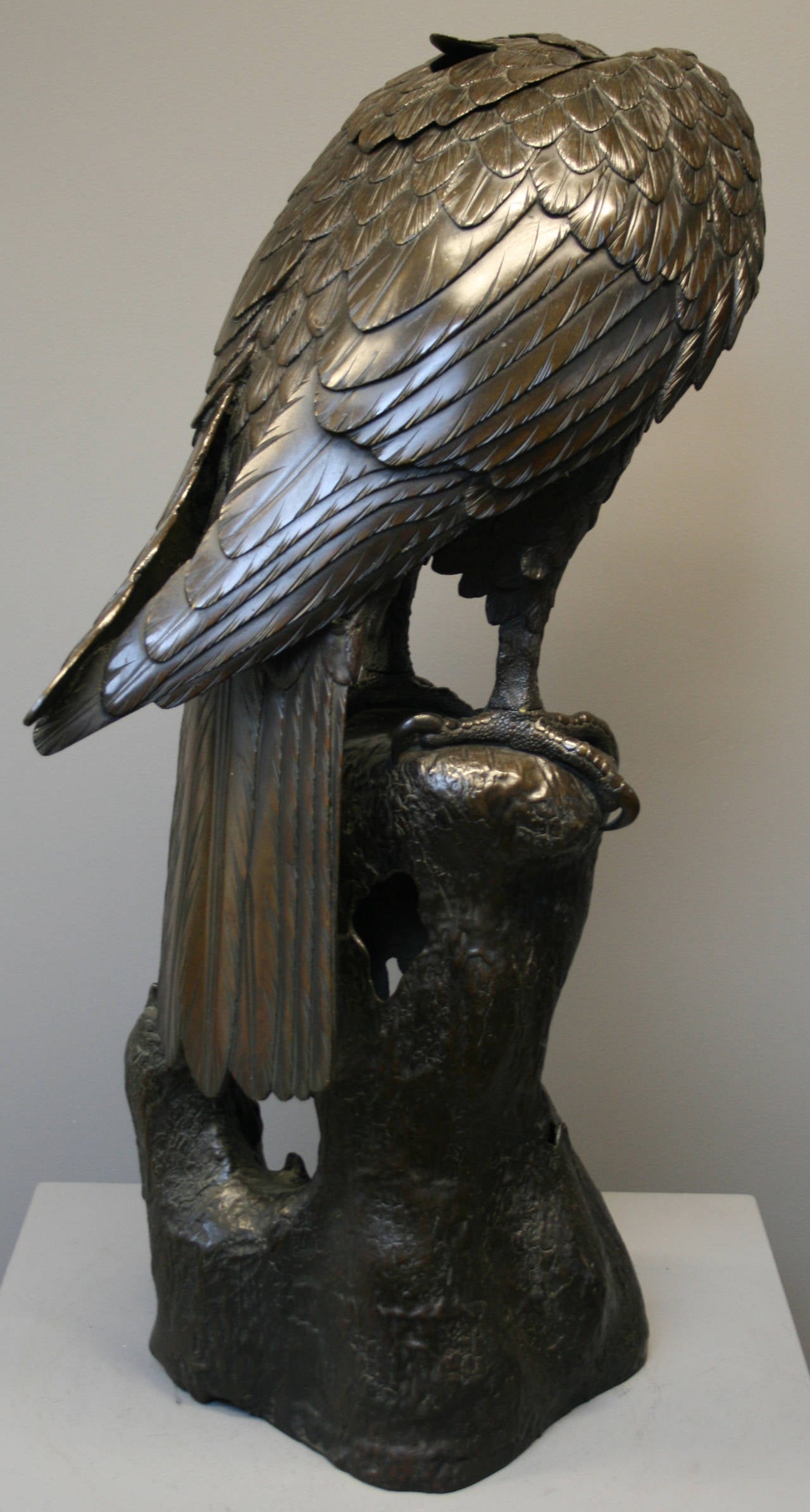 19th Century A very large Japanese bronze Hawk Koro (incense burner) sculpture