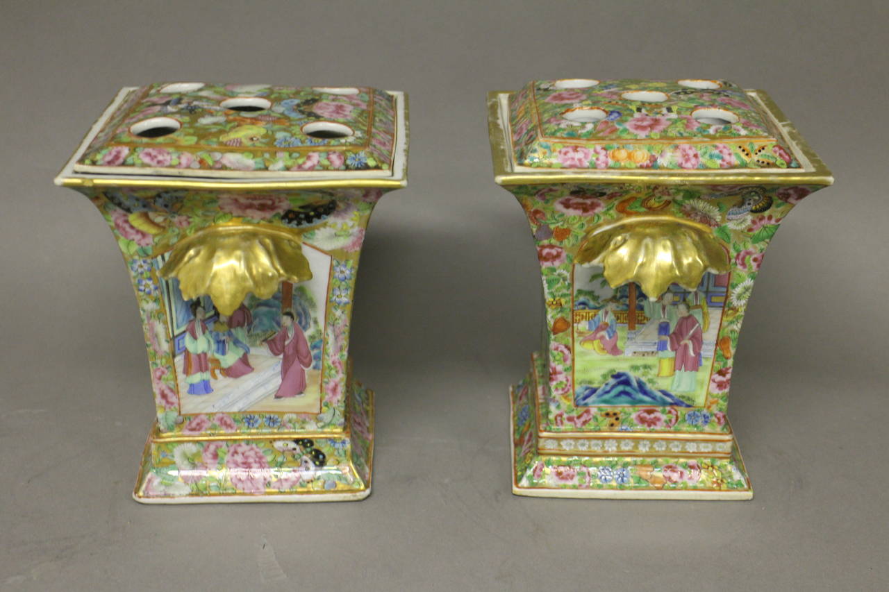 Chinese Pair of Cantonese Bough Pots and Covers For Sale