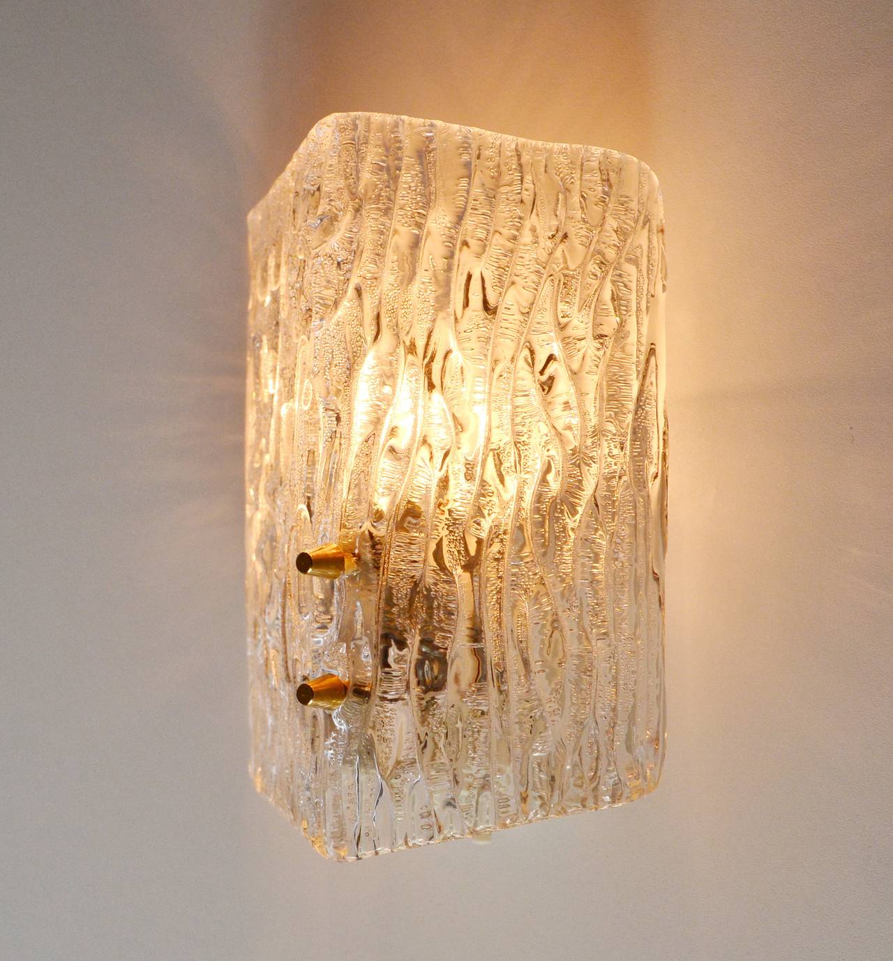 Mid-20th Century Four Textured Glass and Brass Sconces by Kalmar, 1950s