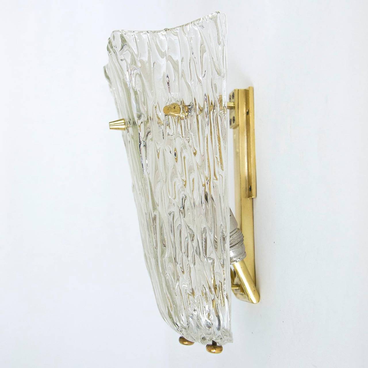 Mid-20th Century One of Three Textured Glass and Brass Wall Sconces by J.T. Kalmar, 1950s For Sale