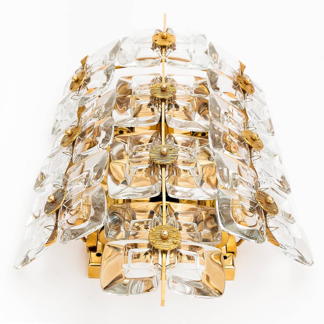 German Mid-Century Modern Gold-Plated Brass and Glass Wall Light Sconce by Palwa, 1970 For Sale