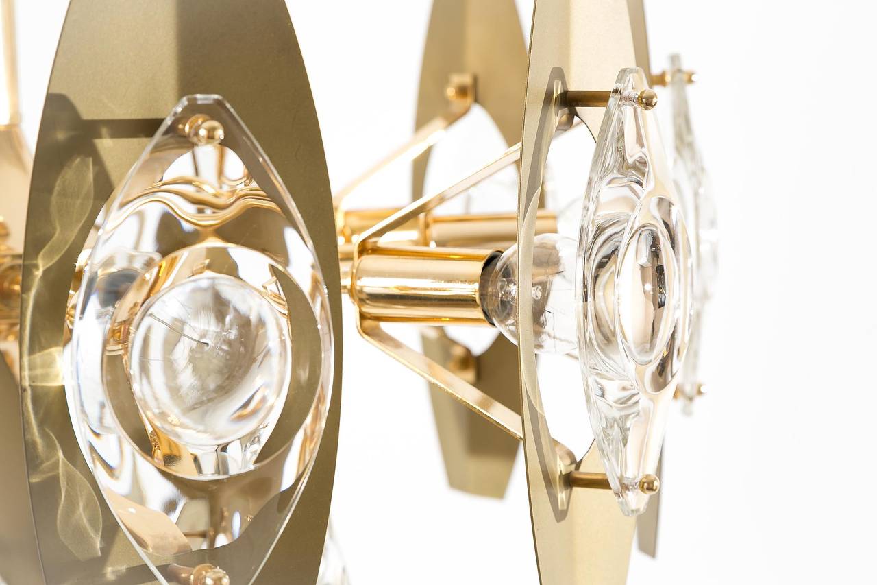 Pair of Large Italian Gaetano Sciolari Chandeliers, Lens Glass Gold Brass, 1960s 4