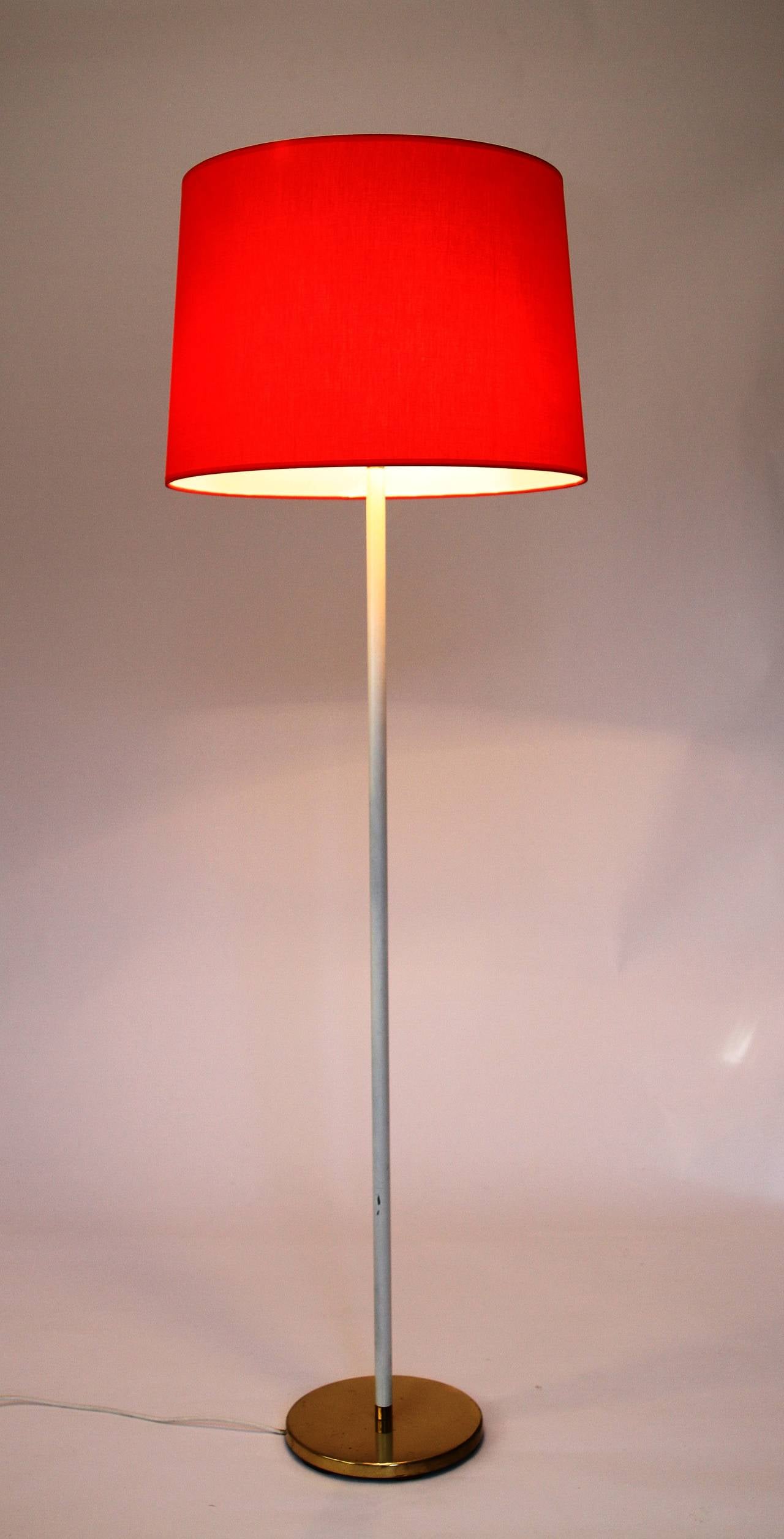 Lampada da terra Kalmar, ottone, altezza regolabile, anni '70 in vendita 2
