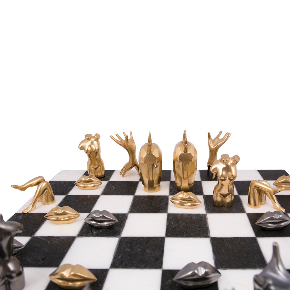 Kelly Wearstler Dichotomy Chess Set In Excellent Condition For Sale In New York, NY