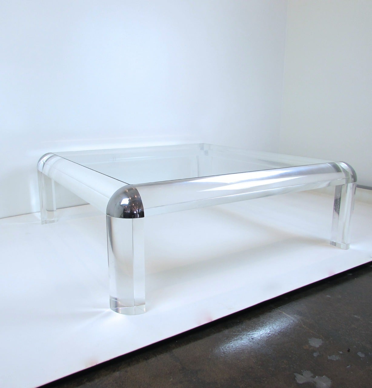 Karl Springer Style Acrylic and Chrome Coffee Table In Good Condition In Dallas, TX