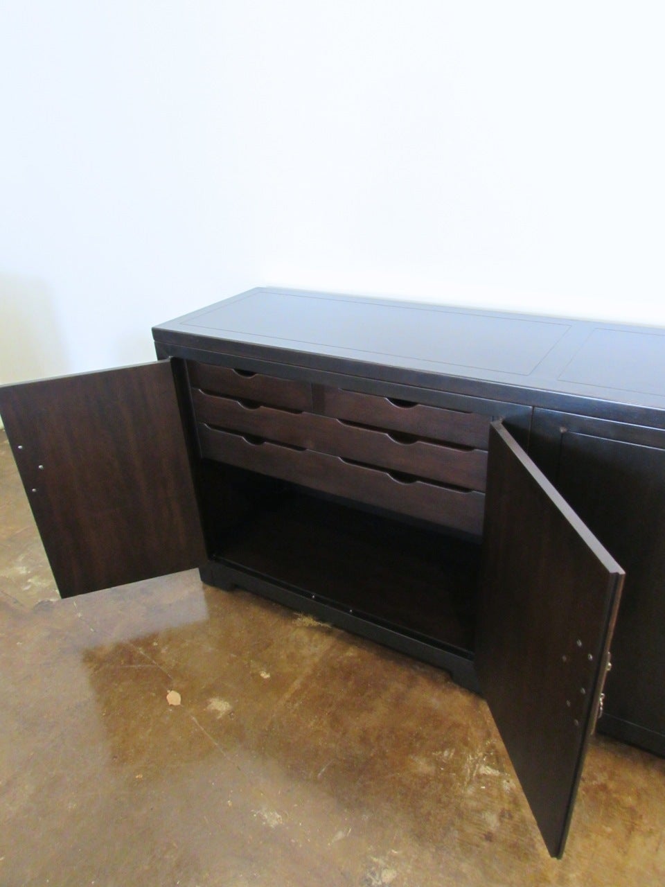 Michael Taylor for Baker Far East Buffet 1