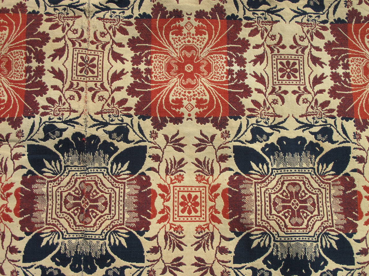 19th Century American Coverlet In Good Condition For Sale In Yardley, PA