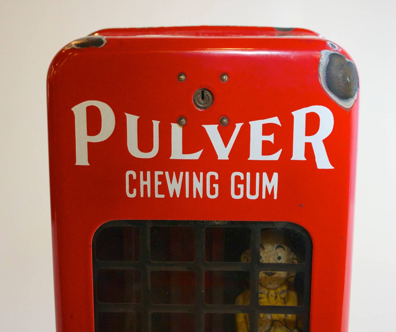 pulver chewing gum dispenser