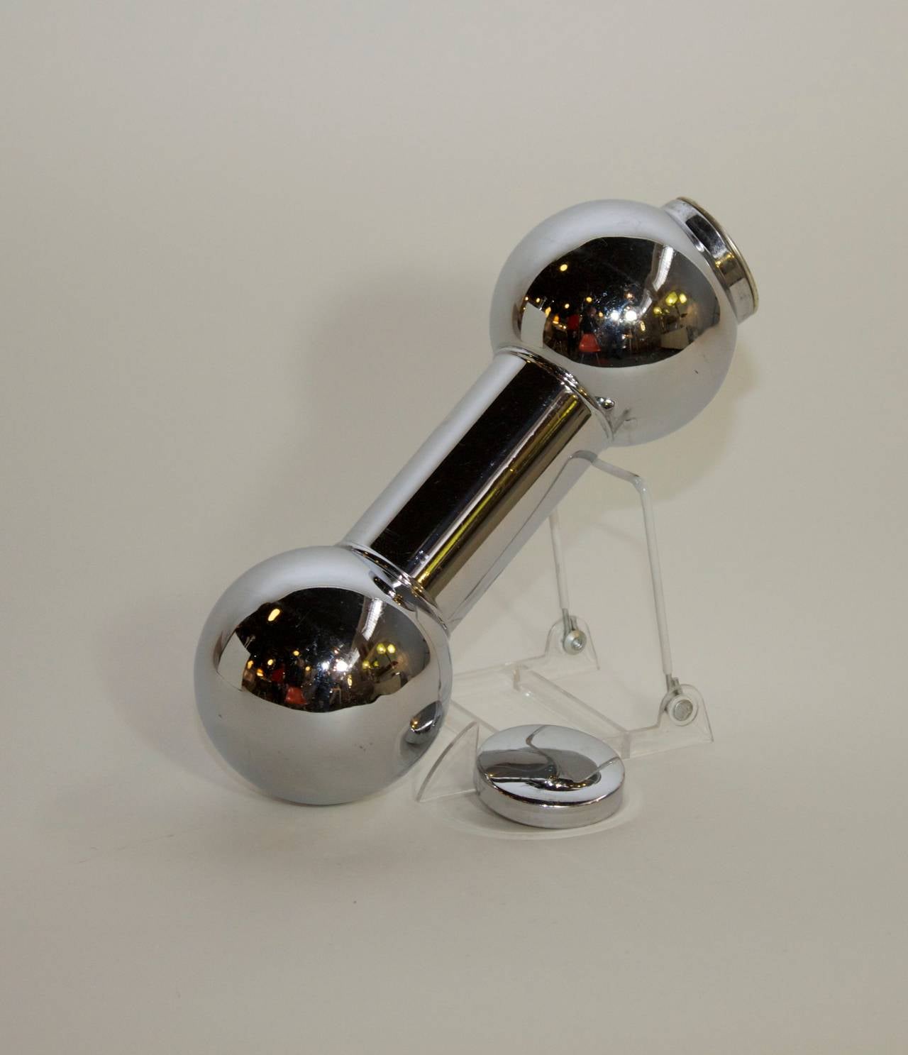 Mid-20th Century Stunning Chrome Dumbell Cocktail Shaker For Sale