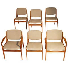 Set of Six Tilt-Back Chairs by Arne Vodder