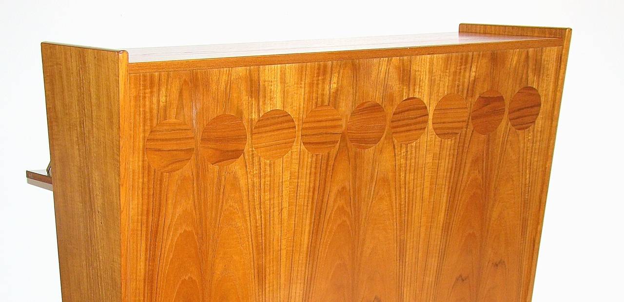 Mid-Century Modern Teak Standing Bar by Johannes Andersen