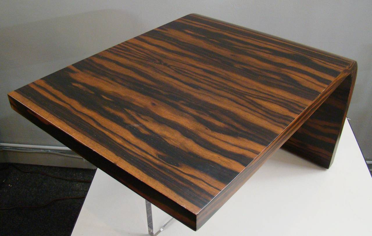Mid-20th Century Vladimir Kagan Modernist Exotic Hardwood and Lucite Table For Sale