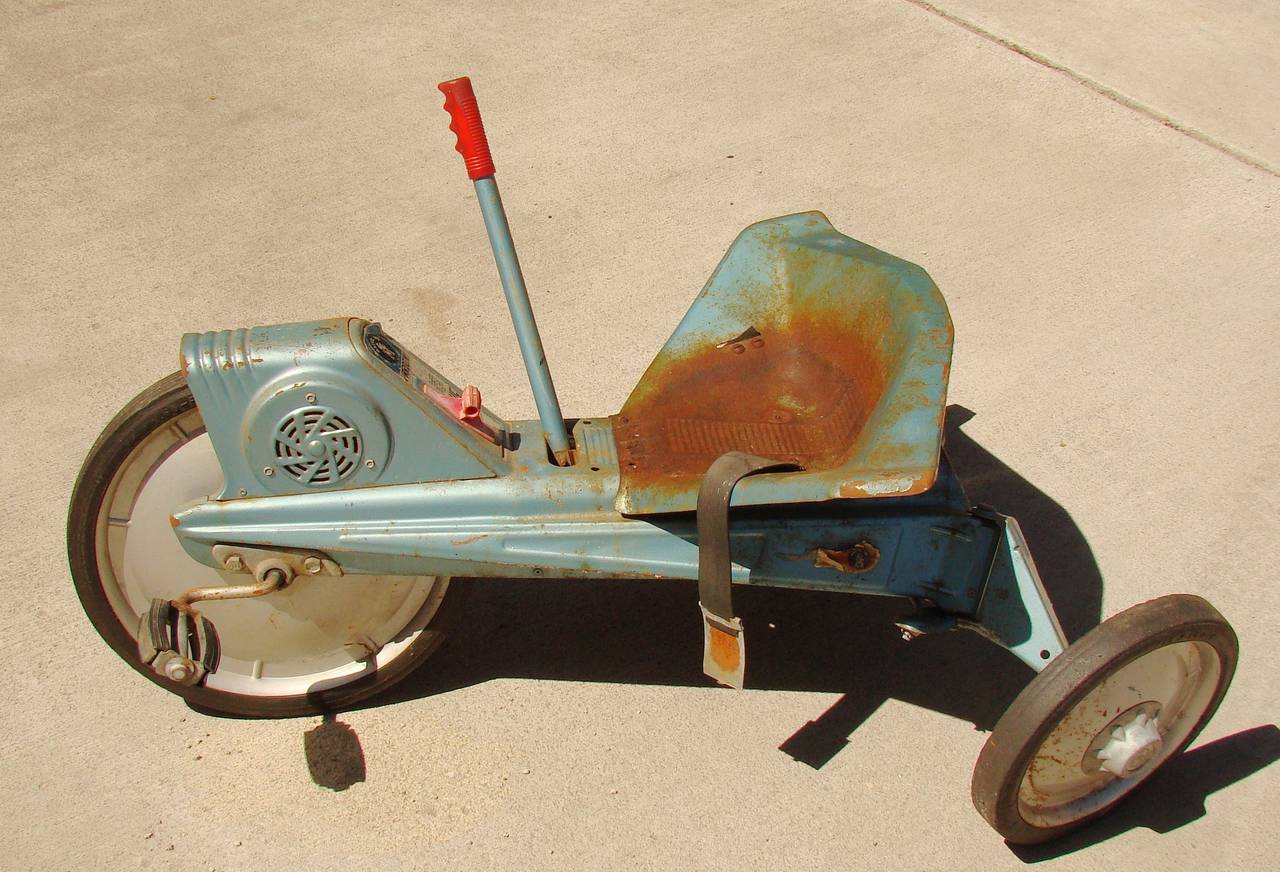 American Mattel Vrroom X15 Pedal Car, 1963 For Sale