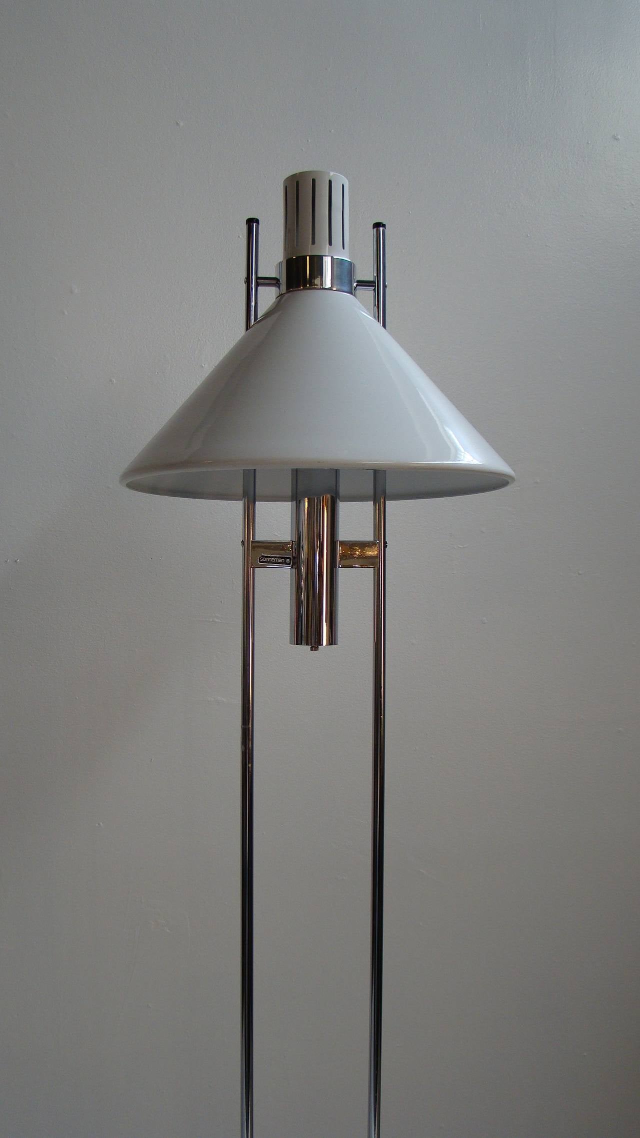 Modern Robert Sonneman White Chrome Floor Lamp 
