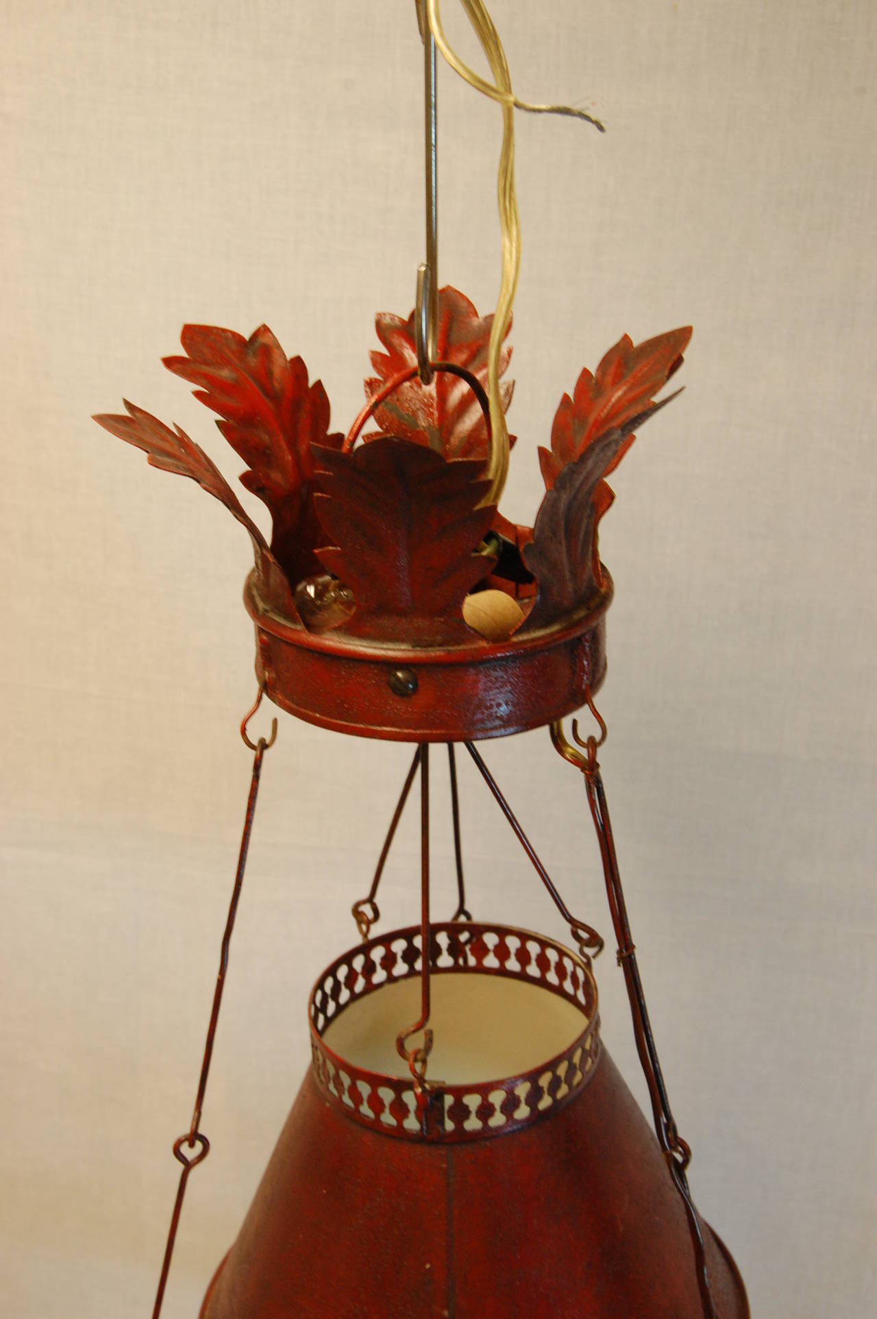 French Red Painted Tole Chandelier, 19th Century 2