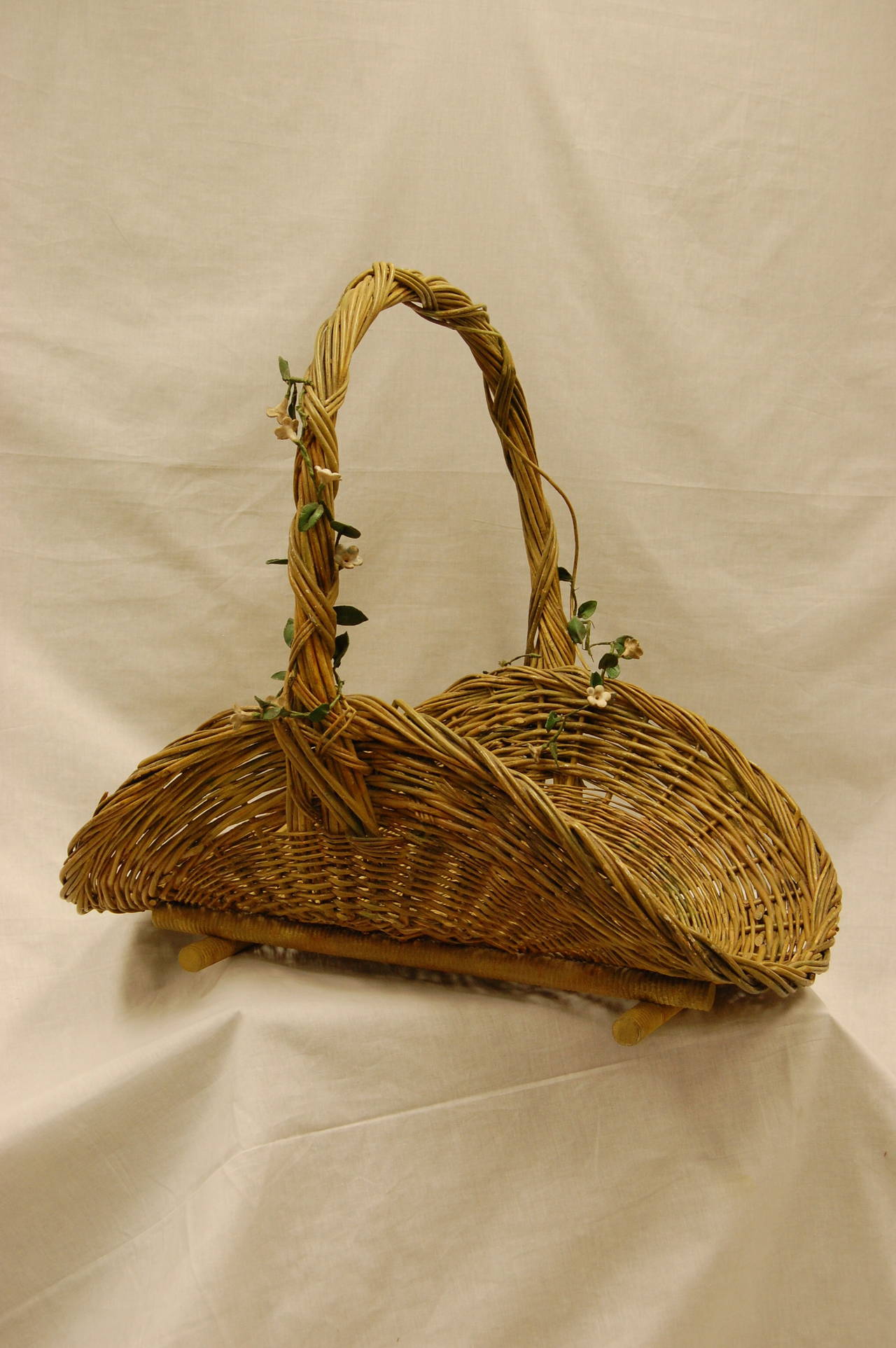 Victorian Rattan Basket with Flowering Vines 2