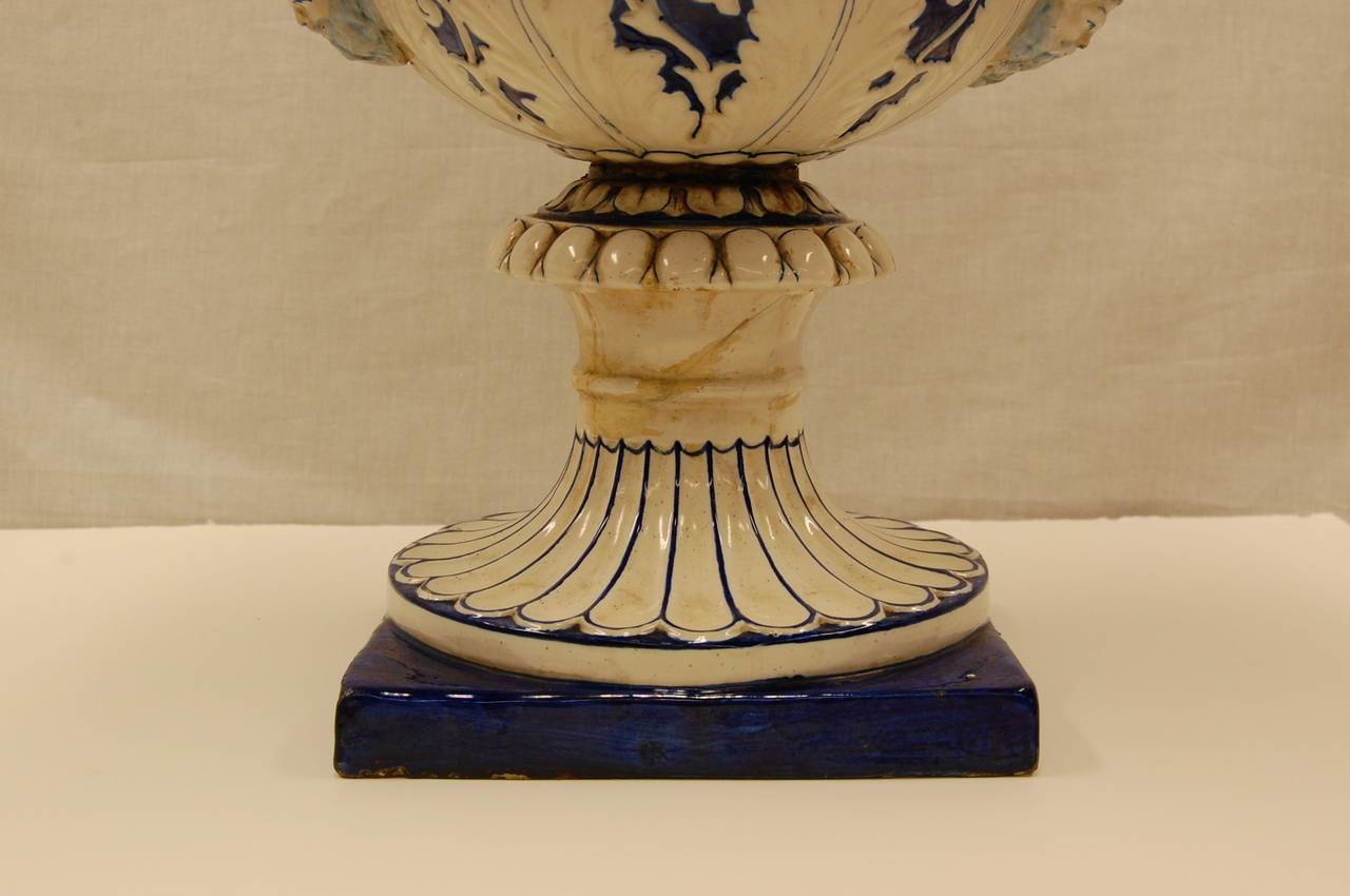 Antique Classically Inspired Majolica Urn in a Blue and White Glazed Finish In Good Condition For Sale In Pittsburgh, PA