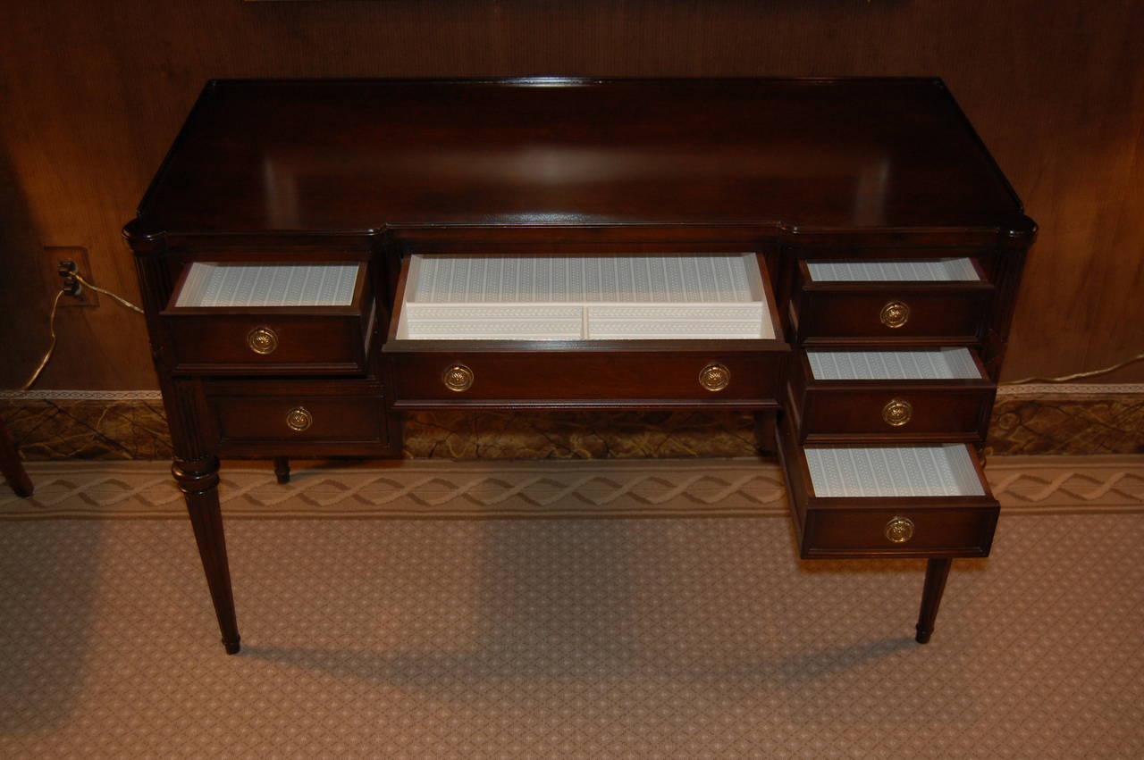 British Louis XVI Style Dressing Table or Desk, Mid-20th Century