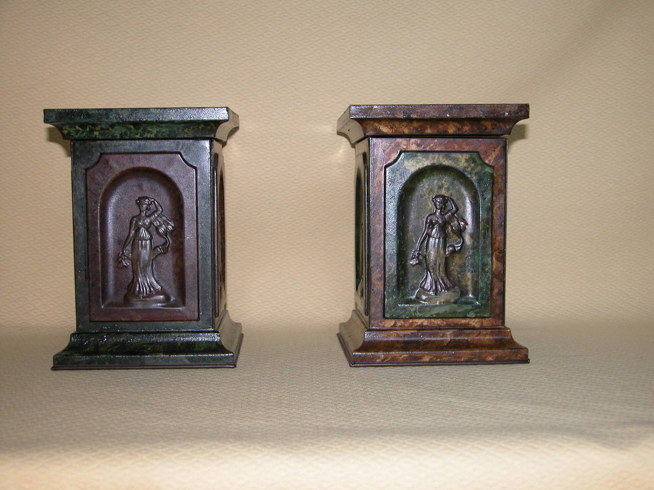 Pair of English Tin Biscuit Boxes with Classical Figures by Huntley & Palmers In Excellent Condition In Pittsburgh, PA