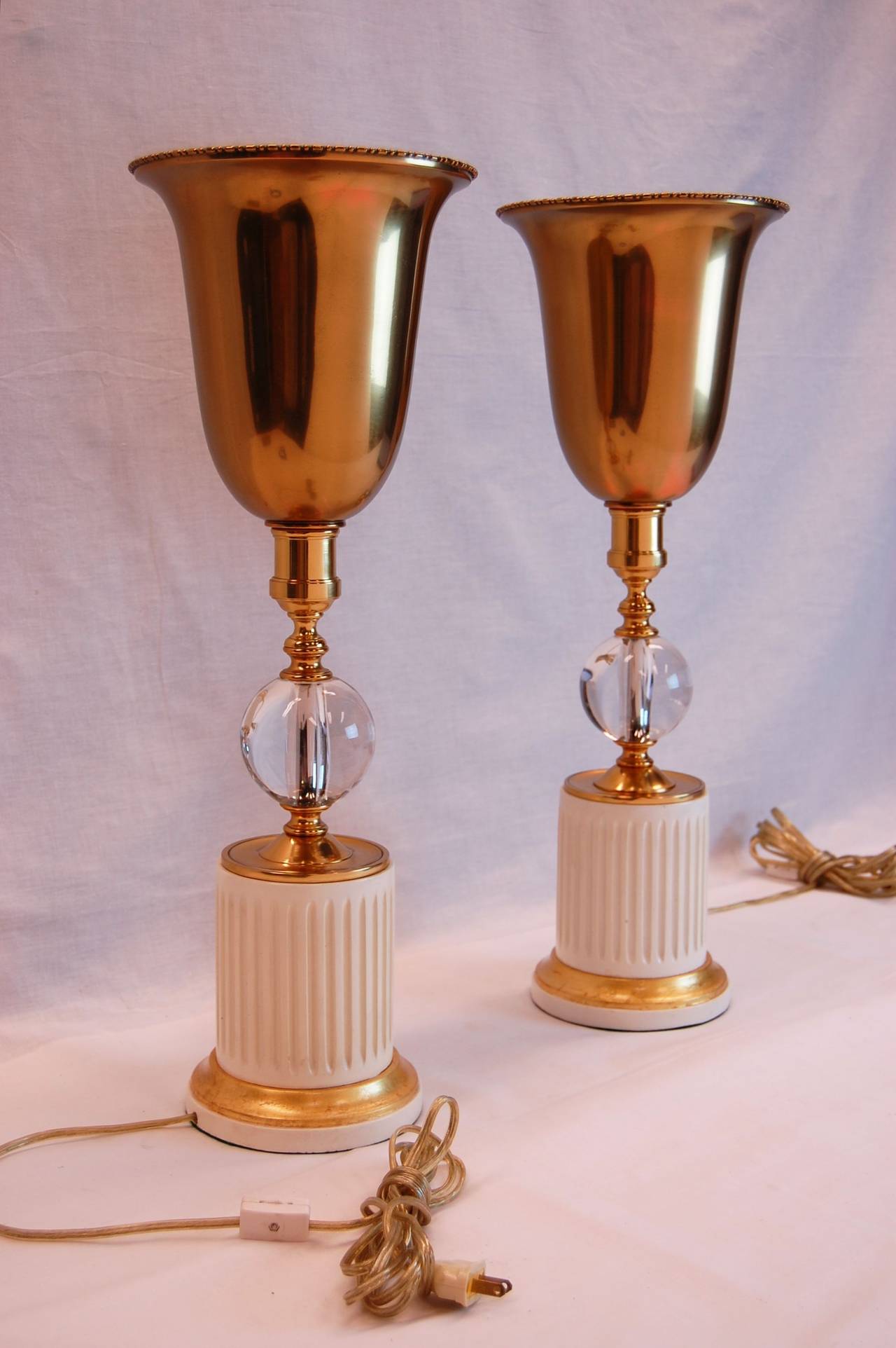 Mid-20th Century Pair of Art Deco Mantle Up-Lights in White Paint and Gold Finish For Sale