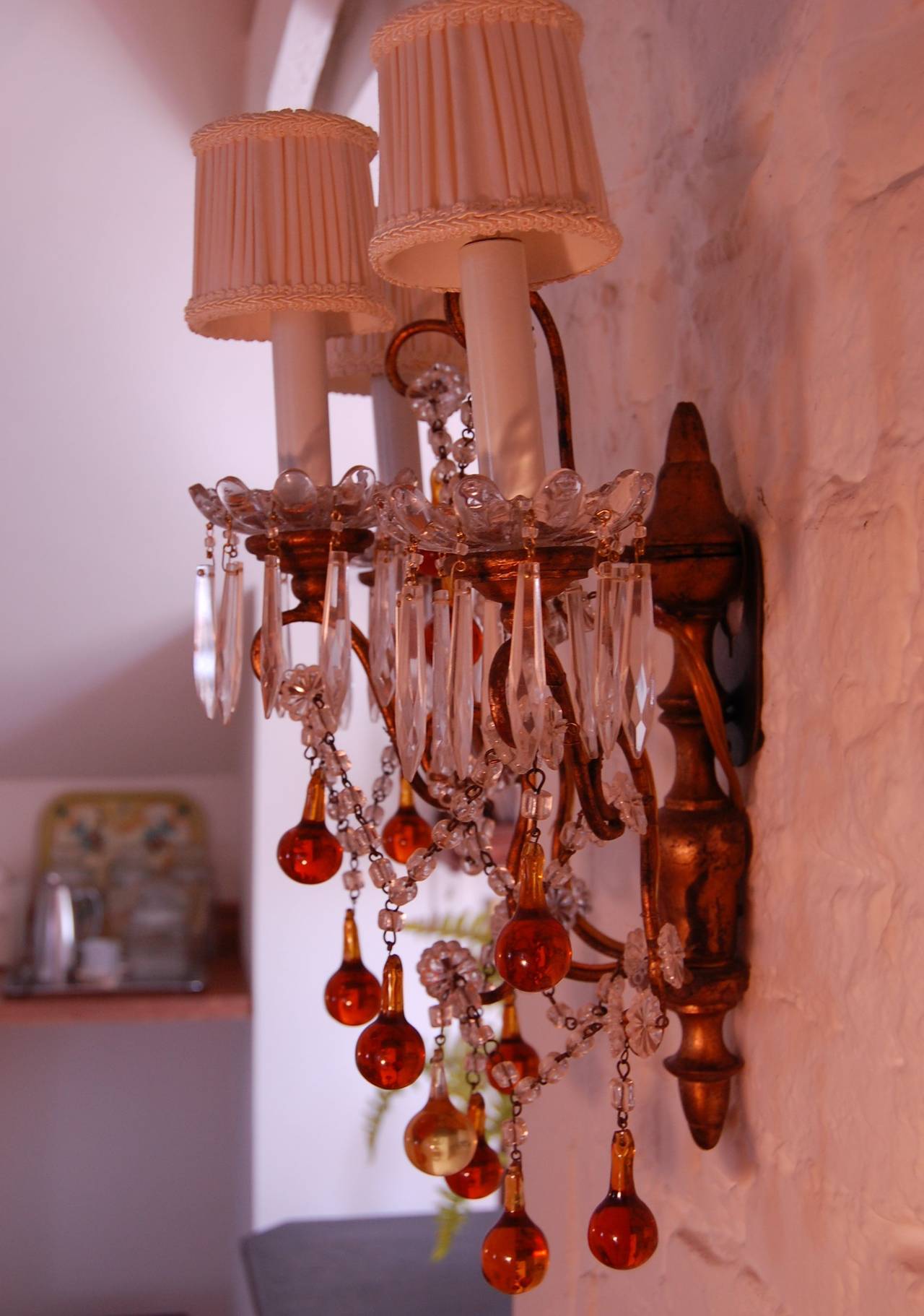 Pair of Italian Sconces with Amber & Clear Glass Beads circa 1920 For Sale 1