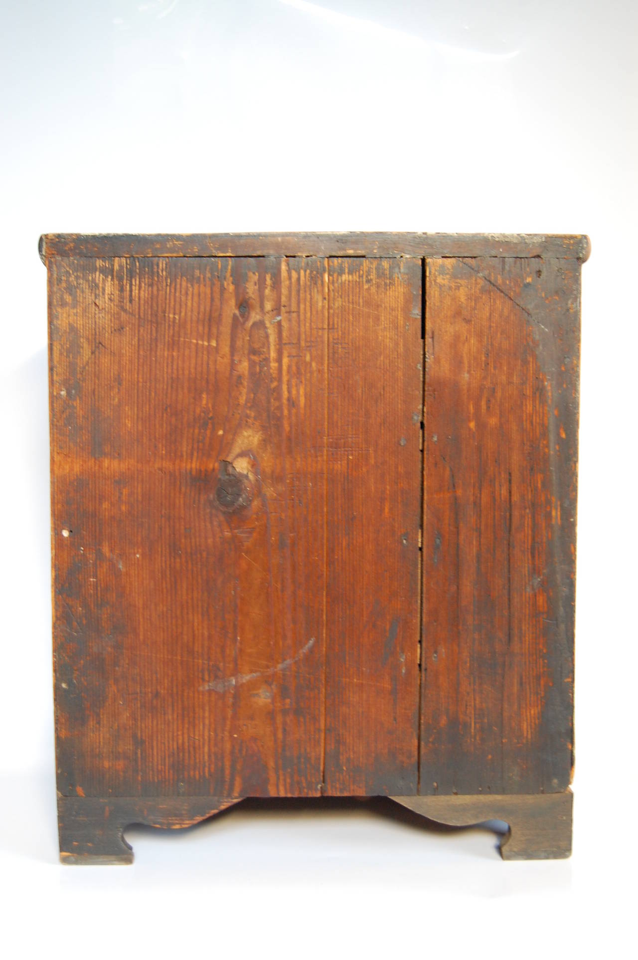 19th Century American Tramp Art Miniature Chest For Sale 6