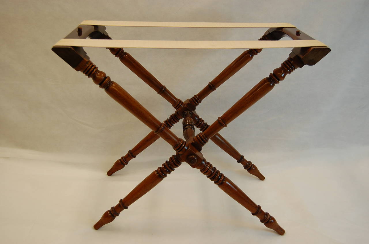 19th Century Mahogany English Butler's Tray Table on Folding Turned Base, 1860 For Sale 3