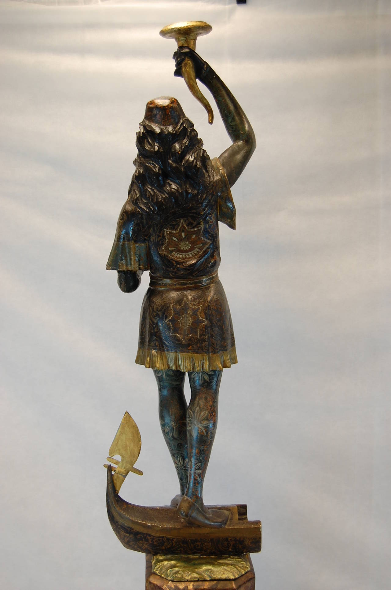 19th Century Carved and Polychromed Venetian Figure on Gondola Base In Good Condition For Sale In Pittsburgh, PA