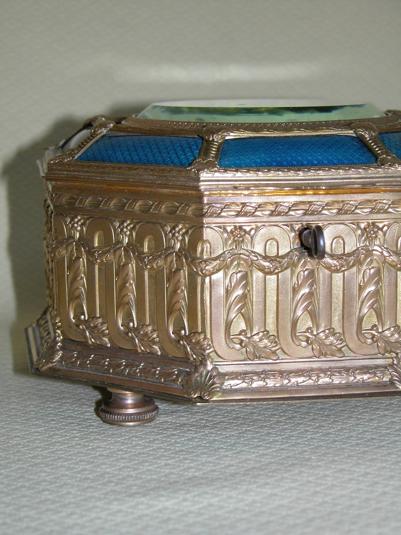 19th Century Gilt Metal French Box In Excellent Condition In Pittsburgh, PA