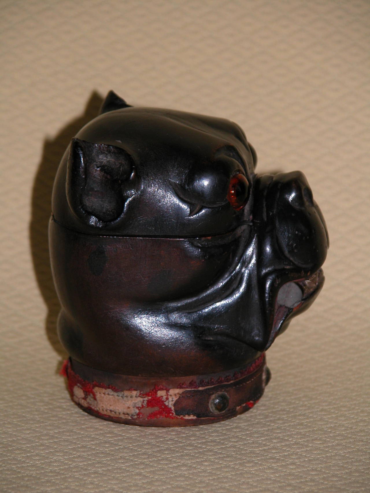 Hand-Carved Wood Inkwell in Form of Pug or Bulldog In Good Condition In Pittsburgh, PA