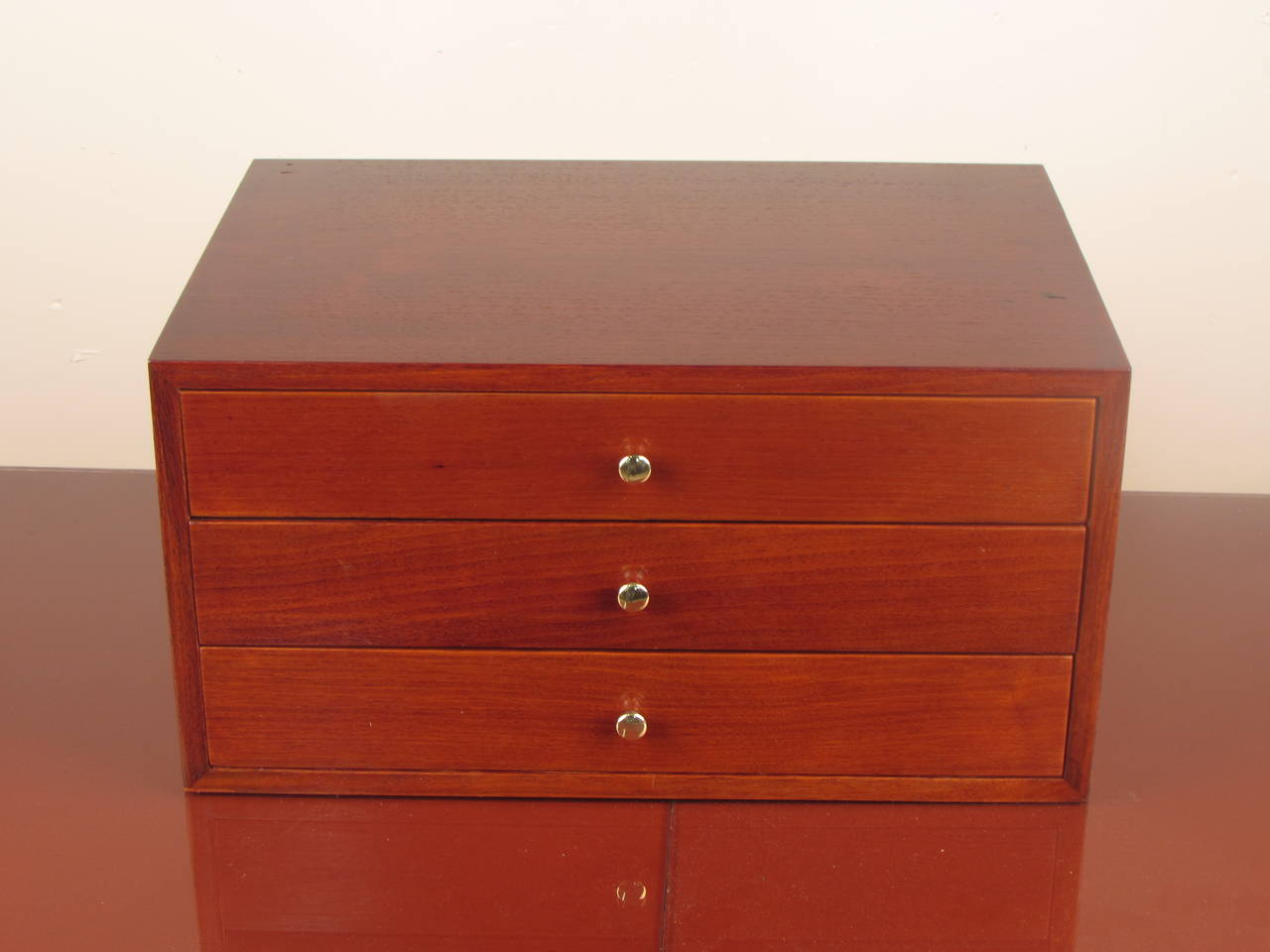 Mid-Century Modern Dapper Dresser or Jewelry Box in the Style of Paul McCobb