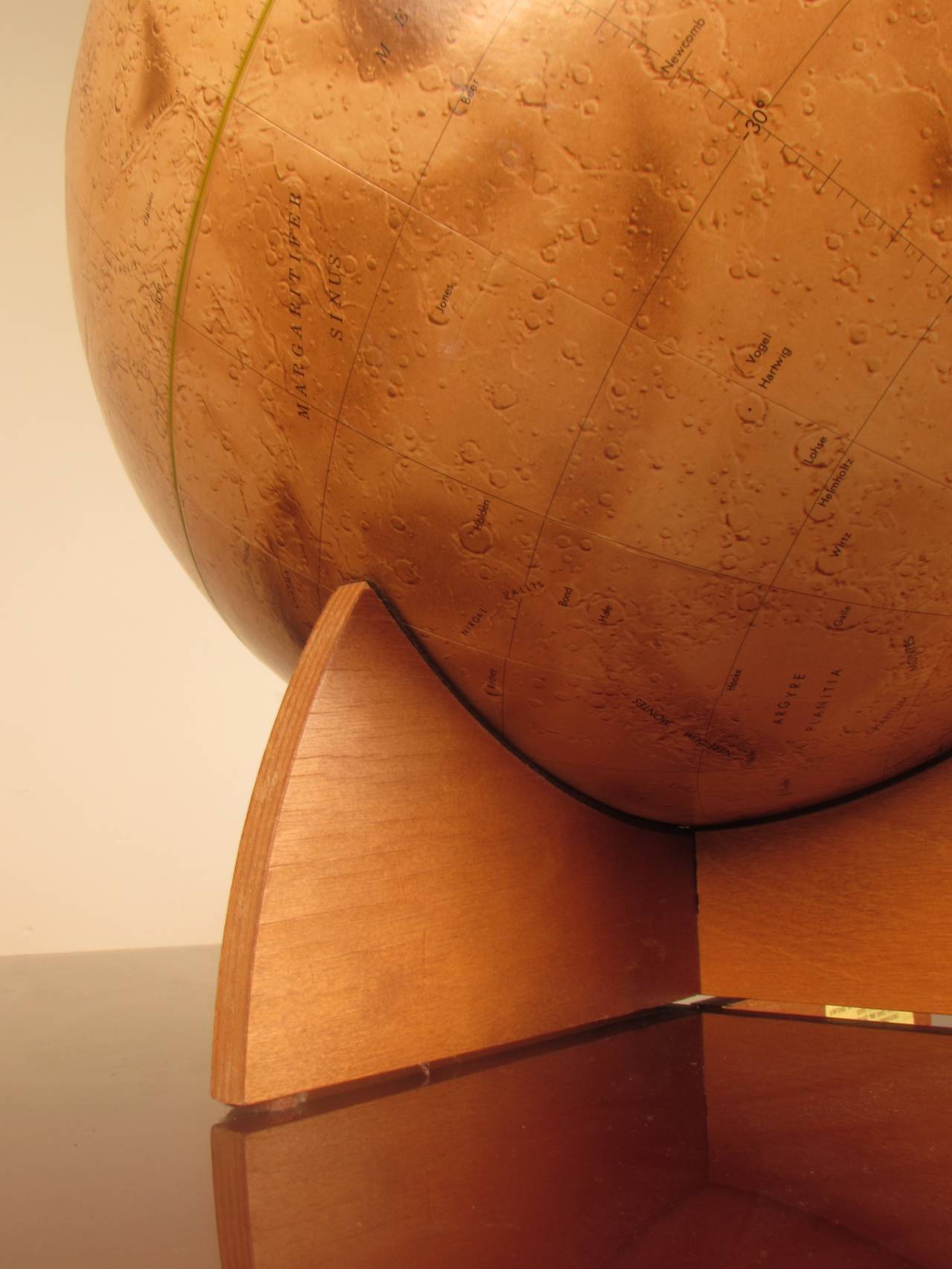 Mid-Century Modern Rare First Edition Mariner 9 Mars Globe Denoyer-Geppert, 1973