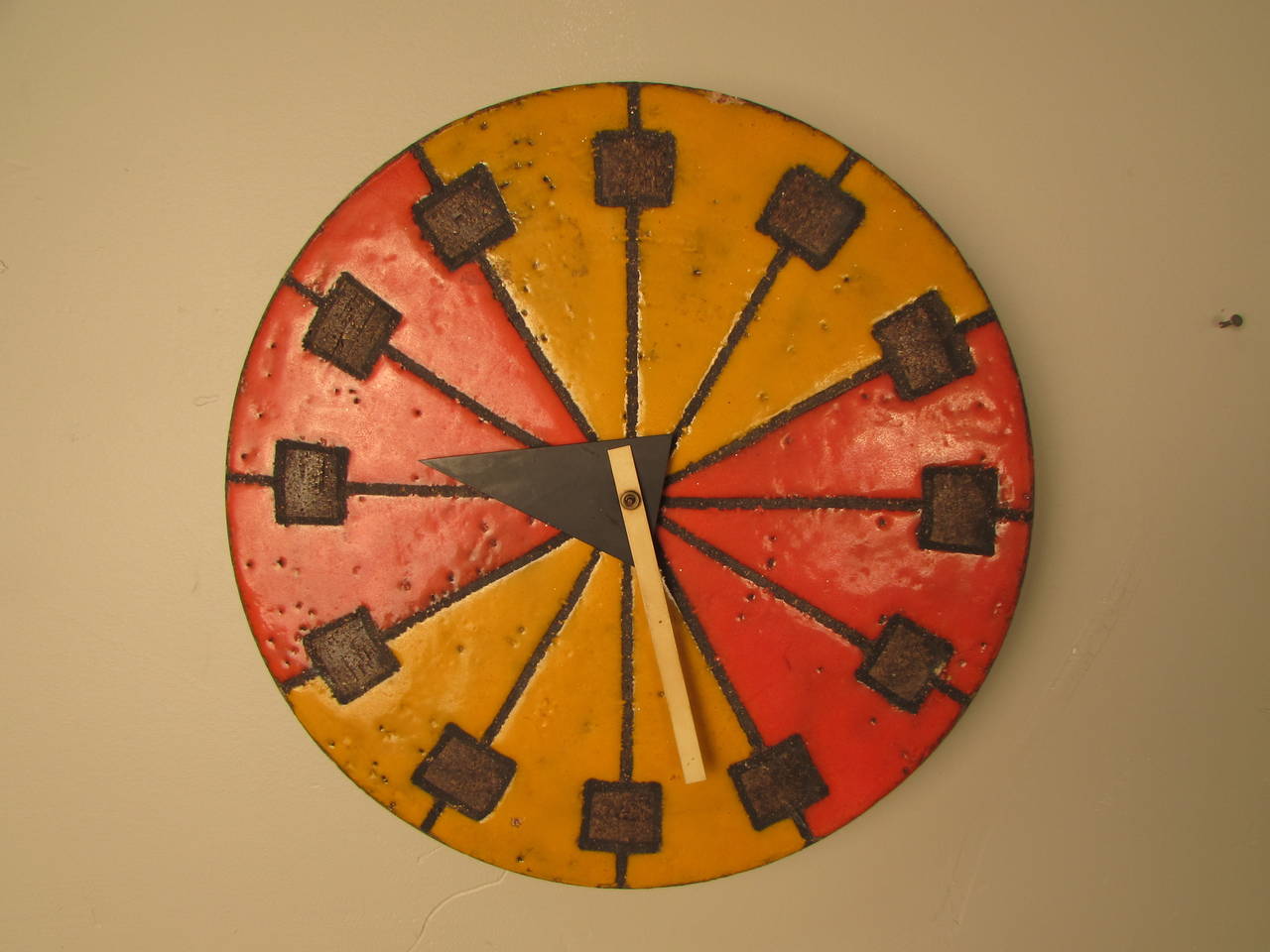 Mid-Century Modern Iconic MidCentury Ceramic Clock Made by Aldo Londi for Howard Miller