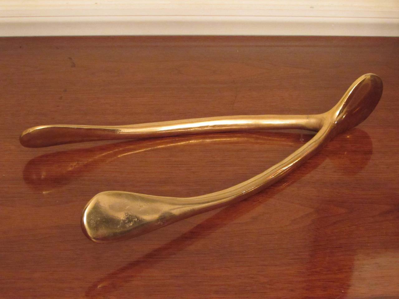 Massive Anatomical Brass Wishbone Objet or Paperweight, Carl Auböck Style In Excellent Condition In New York, NY