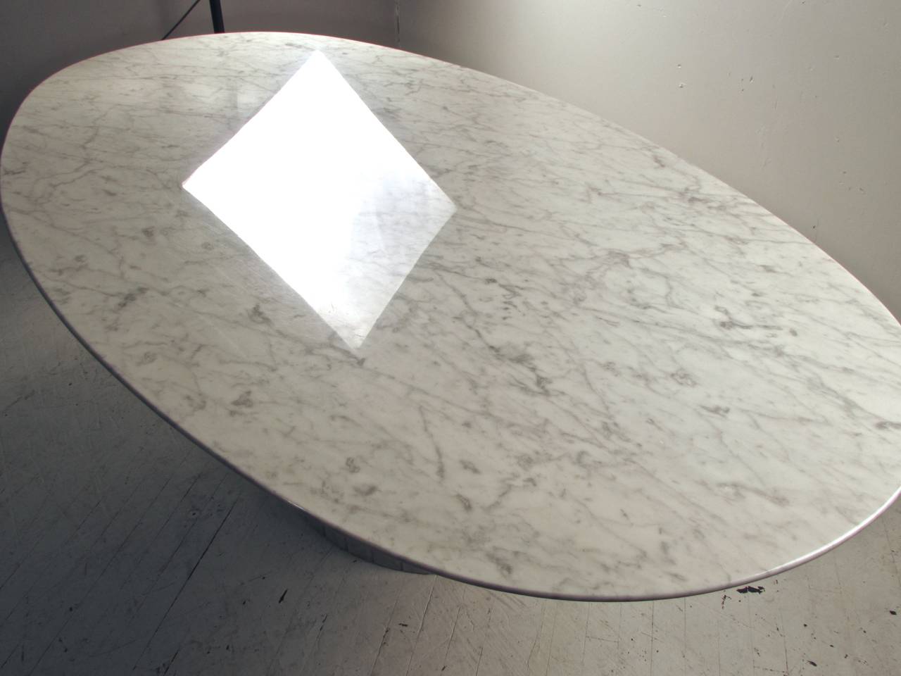oval marble table dining