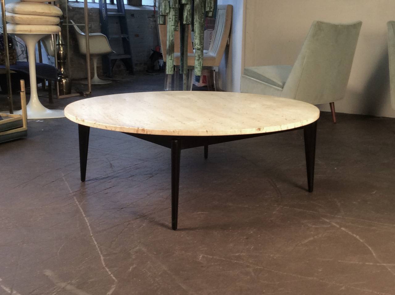 Mid-20th Century Simple Italian Travertine Coffee Table with Ebonized Base, circa 1960