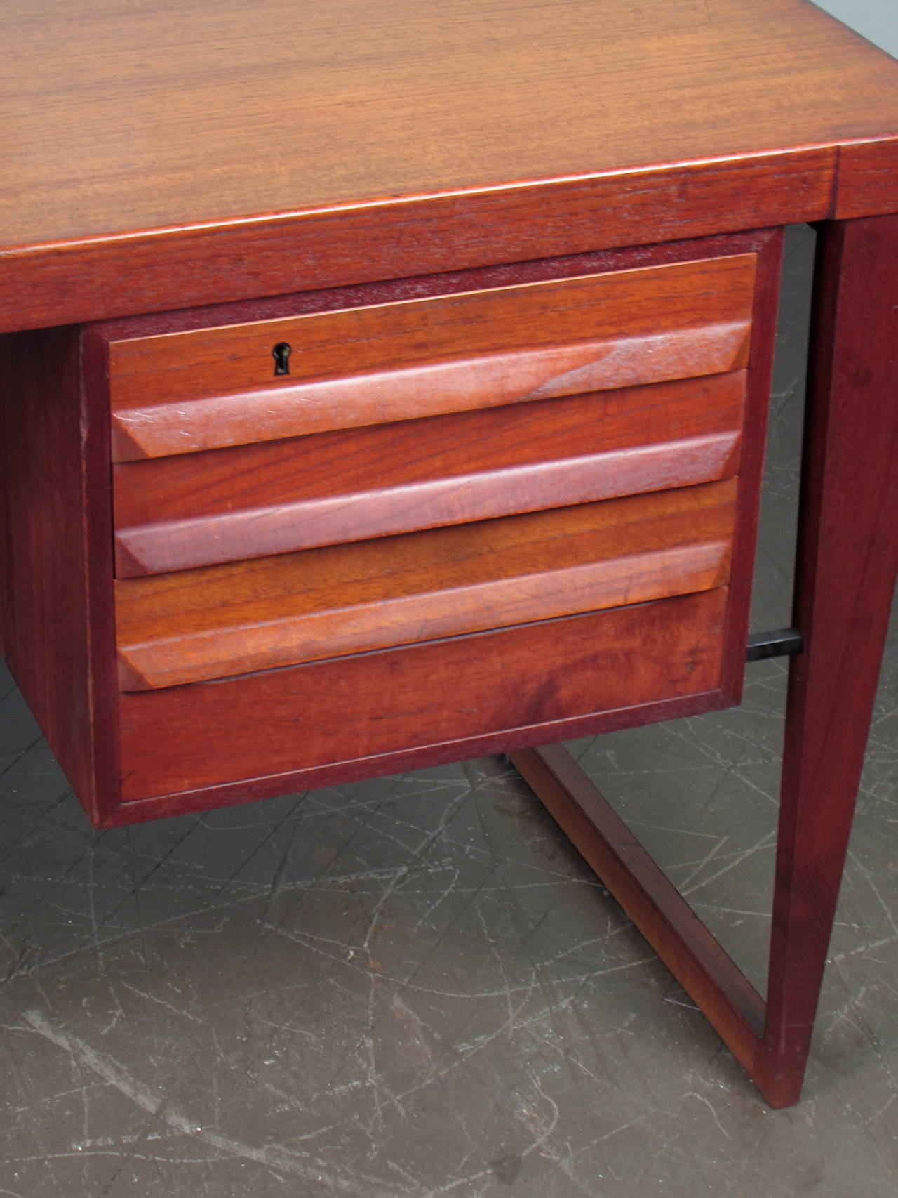Handsome Danish Modern Executive Desk on Sled Base by Kai Kristiansen, 1960 In Excellent Condition In New York, NY