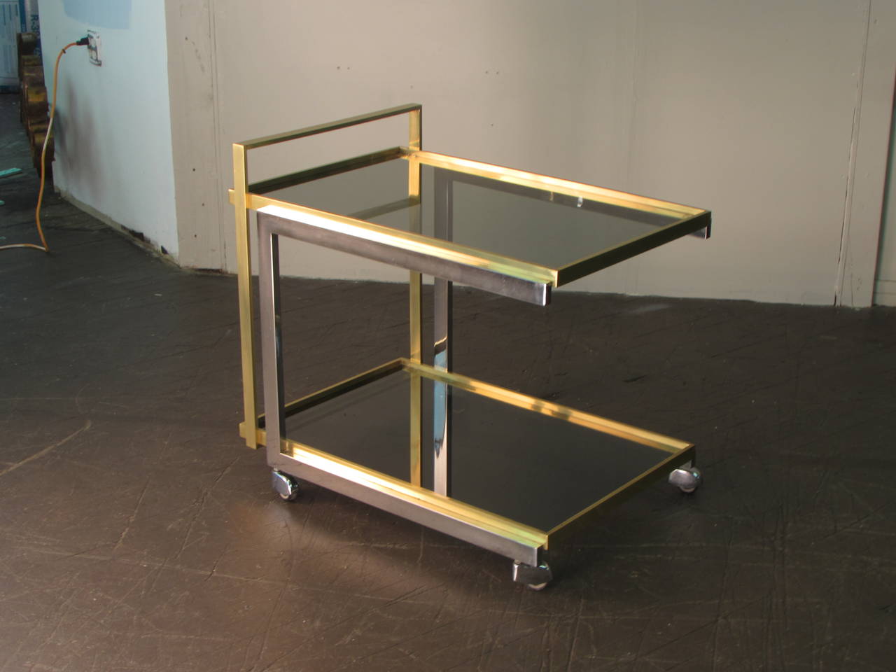 Brass and Chrome Cantilevered Bar Cart, Italy, 1970s 4