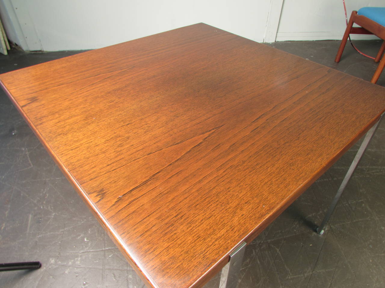 Mid-Century Modern Simple Rosewood and Chrome End Table by Harvey Probber, 1960s