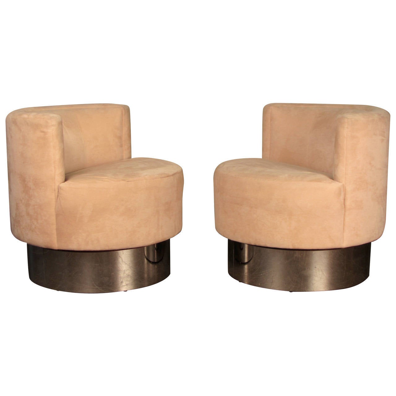 Pair of Swivel Lounge Chairs on Smoked Chrome Bases For Sale at 1stDibs