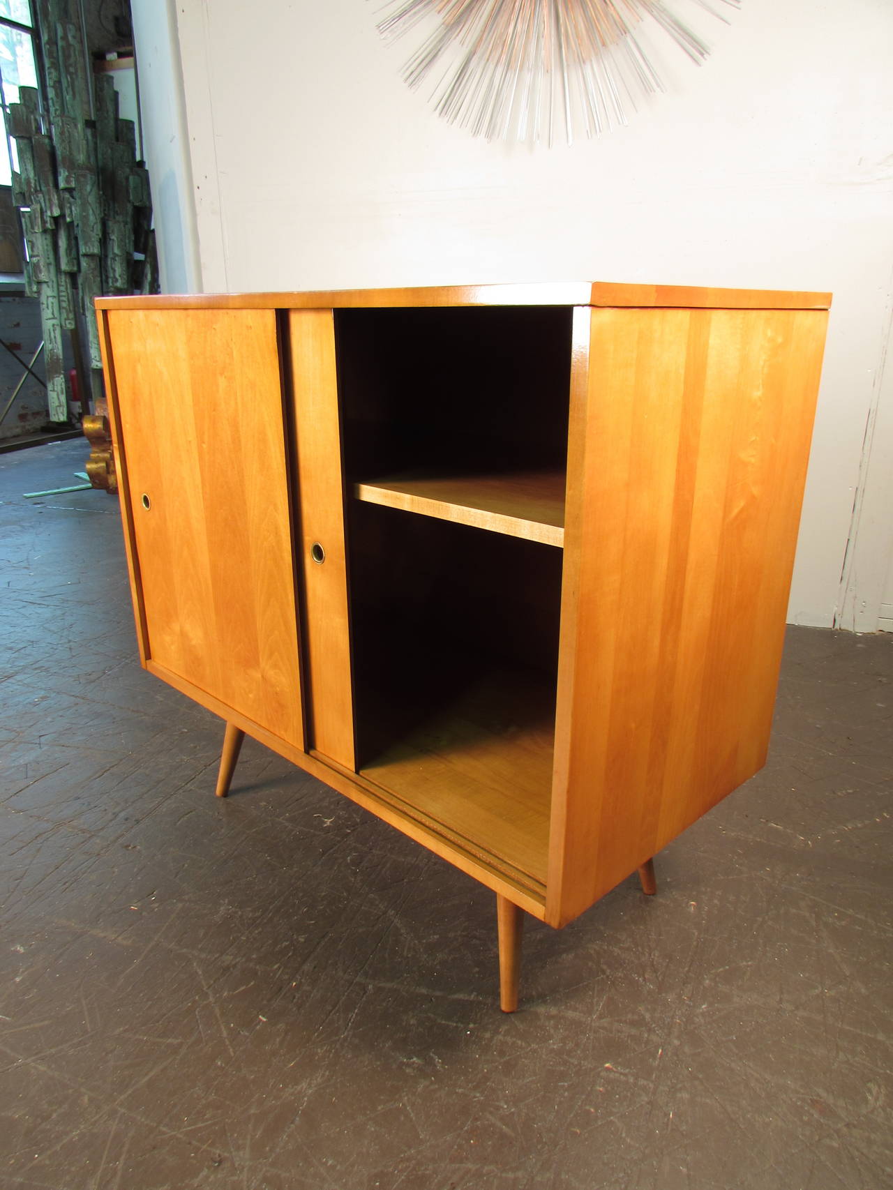 Mid-20th Century Paul McCobb Sliding Door Sideboard Buffet Cabinet with Splayed Legs