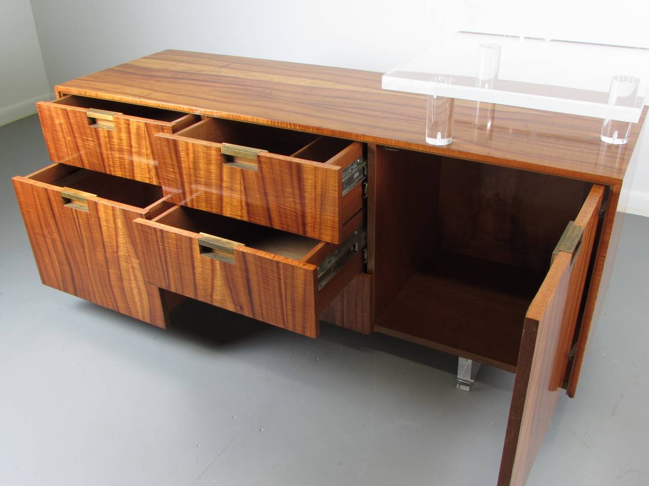 Rare Office Credenza in Exotic Veneer and Lucite by Vladimir Kagan, 1970s 1