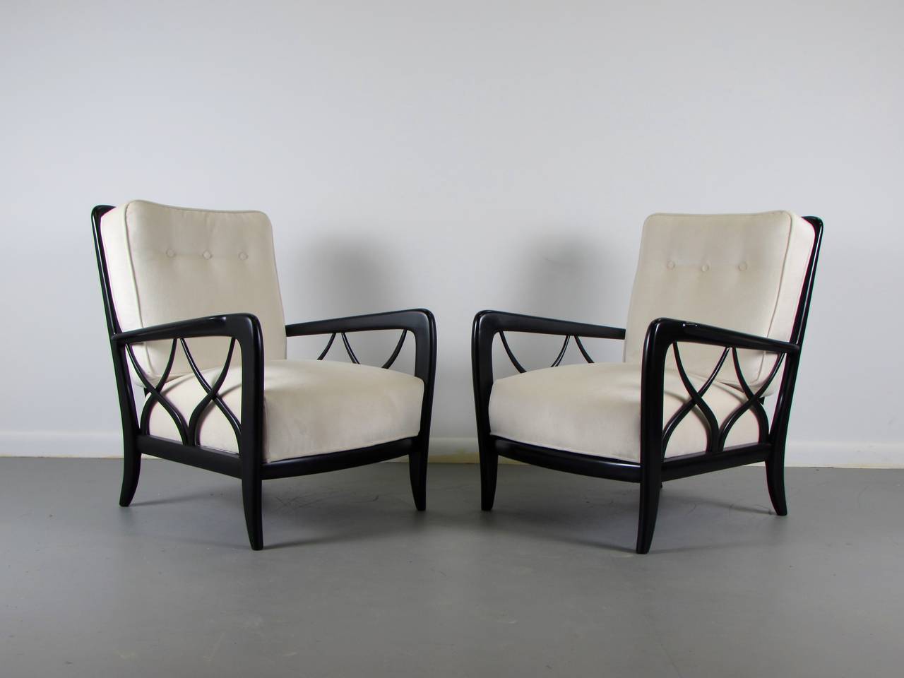 Mid-Century Modern Lacquered Italian Lounge Chairs in the Style of Paolo Buffa, 1950s