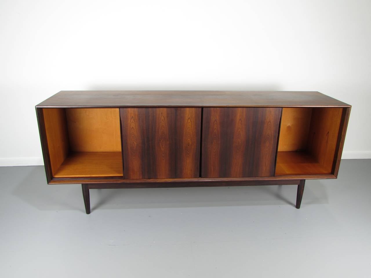 Exceptional Danish Modern Bookmatched Rosewood Buffet with Sliding Doors, 1960s 4