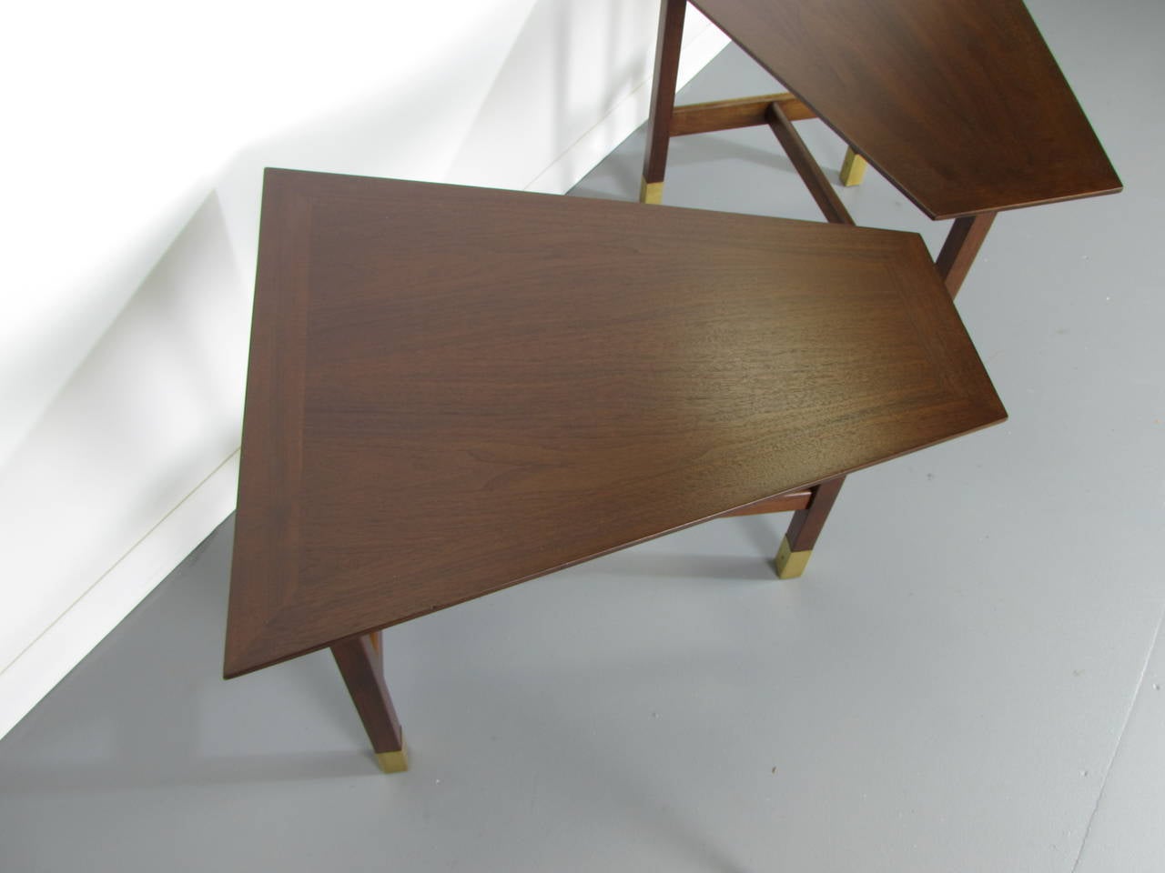 Handsome Trapezoidal Walnut and Brass End Tables by Harvey Probber, 1960s In Excellent Condition In New York, NY