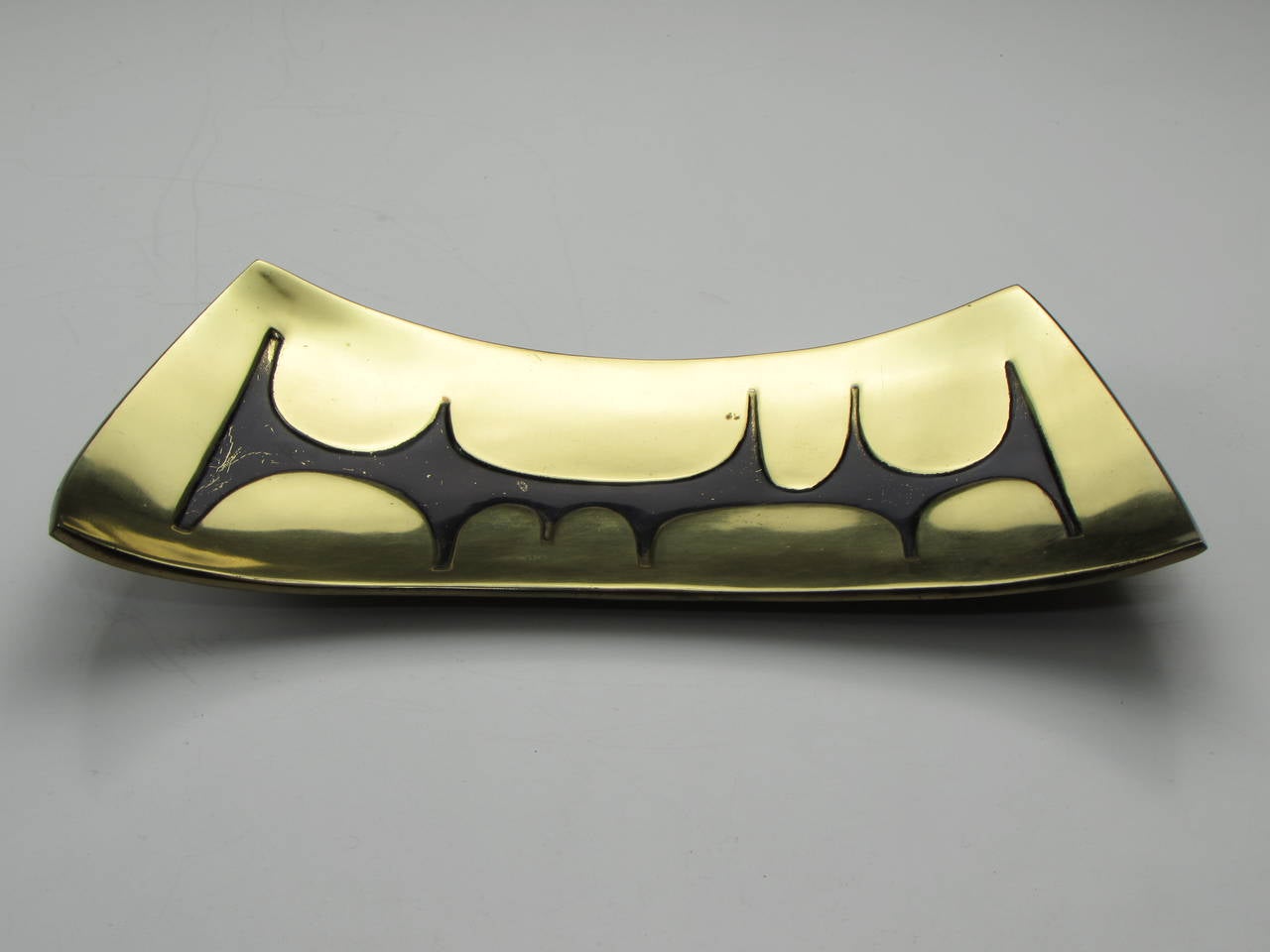 Very Rare and Early Cast Bronze Enamel Tray by Paul Evans Studio, New Hope 1956. The only other example of this piece we have seen is documented in the Paul Evans book. Very good vintage condition with minor overall wear consistent with age and use.